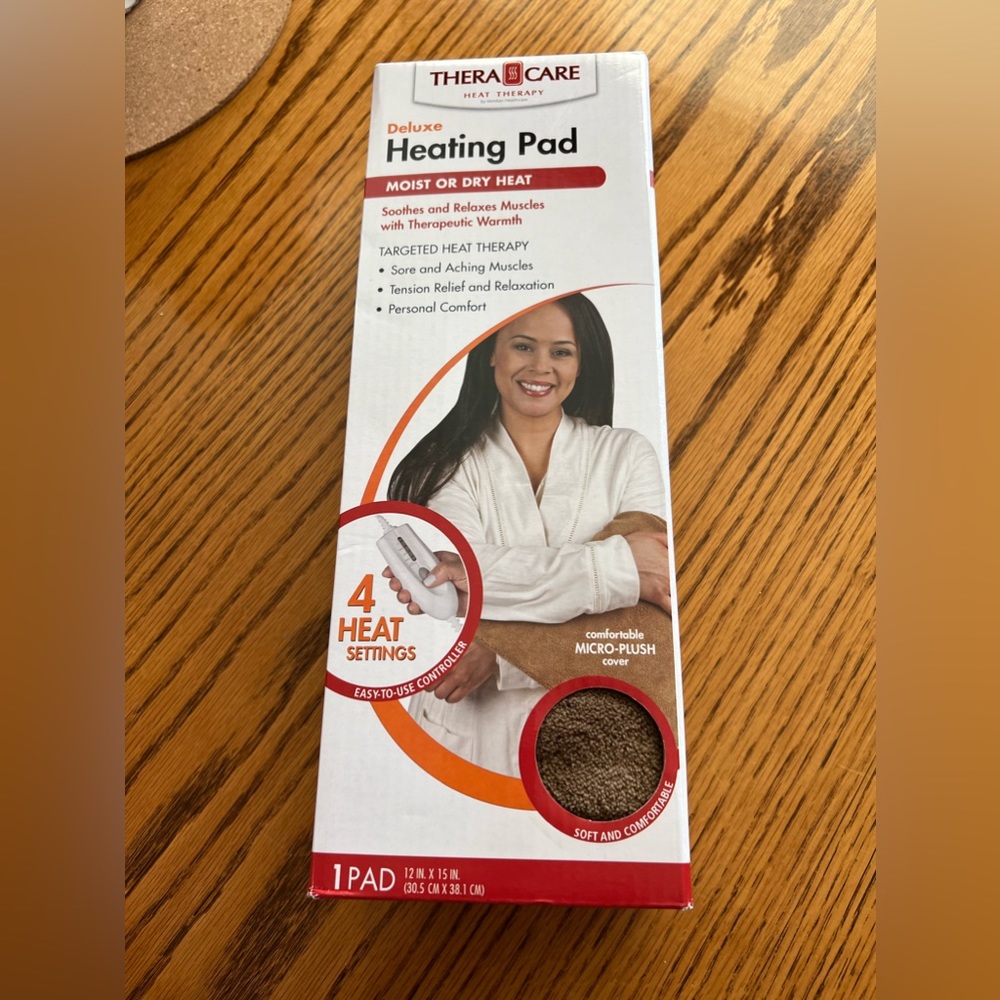 Thera Care Deluxe Moist or Dry Heating Pad New in Box